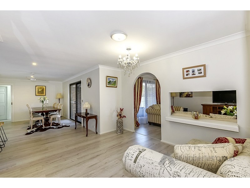 181 EMERALD DRIVE, Regents Park QLD 4118