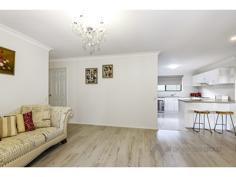 181 EMERALD DRIVE, Regents Park QLD 4118