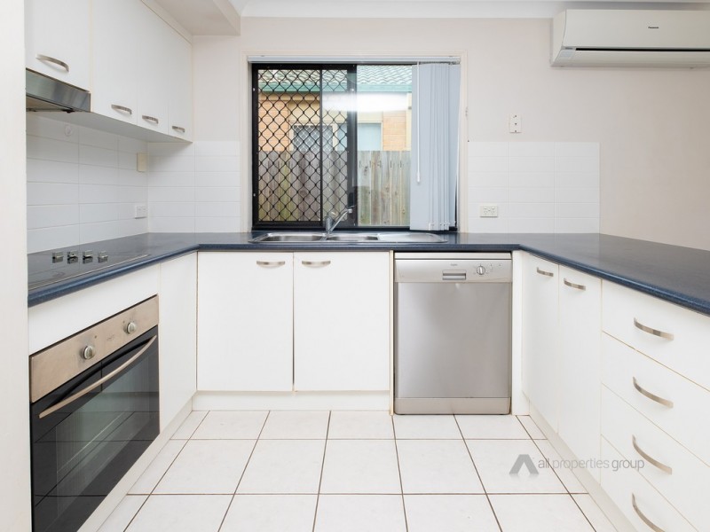 23 Griffen Place, Crestmead QLD 4132