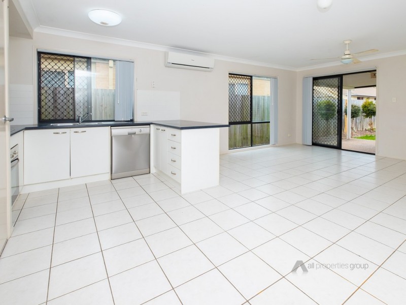 23 Griffen Place, Crestmead QLD 4132