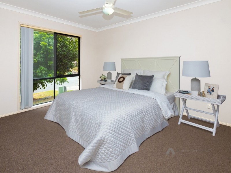 23 Griffen Place, Crestmead QLD 4132