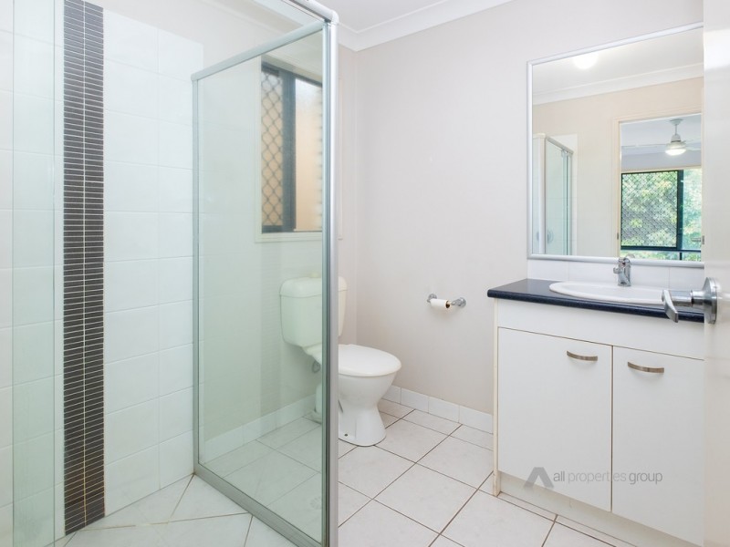 23 Griffen Place, Crestmead QLD 4132