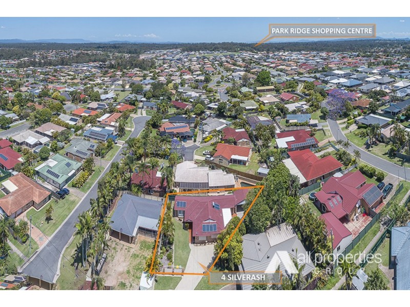 4 SILVERASH CT, Regents Park QLD 4118