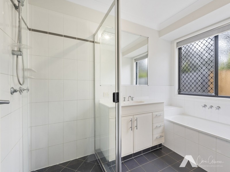 4 Beaumont Crescent, Bellbird Park QLD 4300