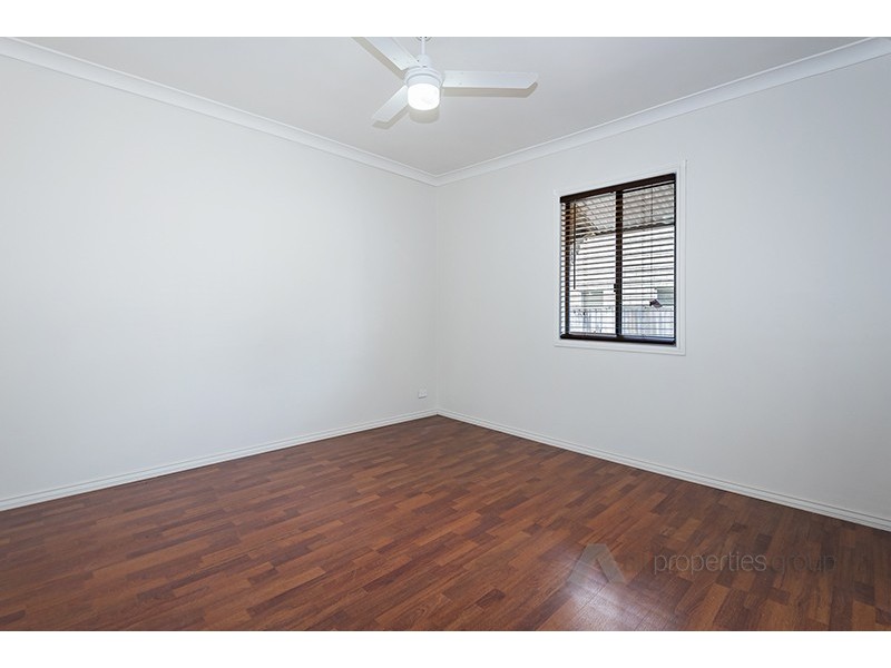 49 London Street, Eight Mile Plains QLD 4113