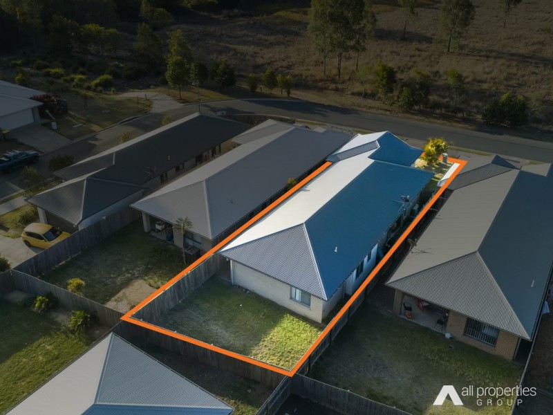 14 Walter Williams Cres, Redbank Plains QLD 4301