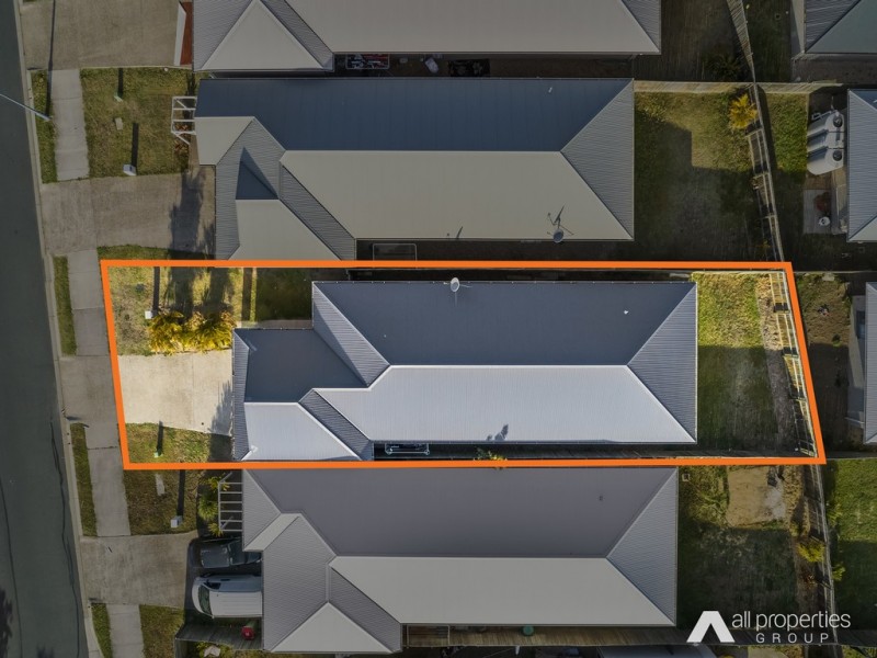 14 Walter Williams Cres, Redbank Plains QLD 4301