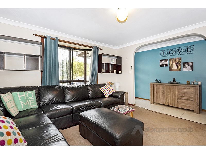 16 Dornock Drive, Boronia Heights QLD 4124