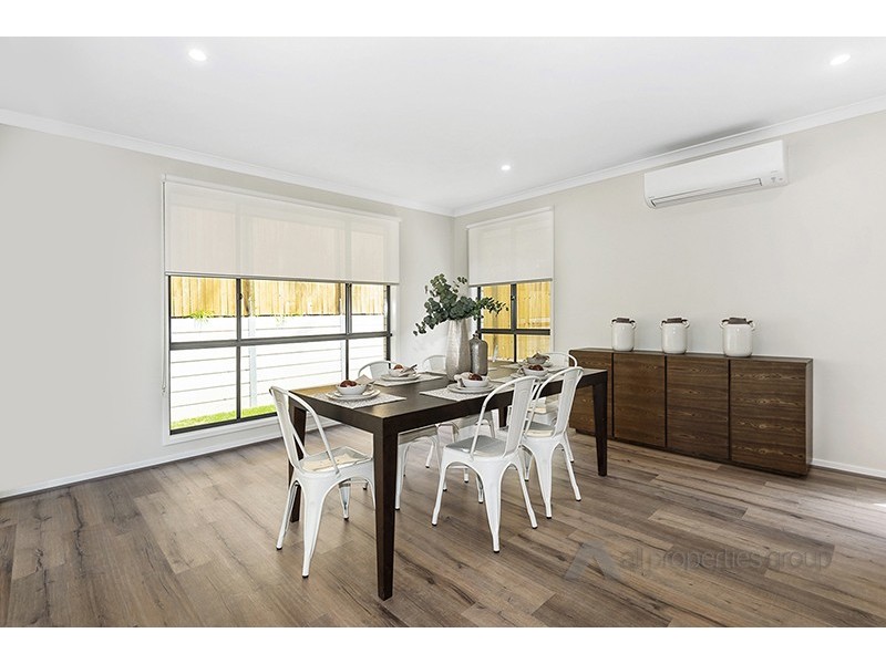 87 Falkland Street West, Heathwood QLD 4110