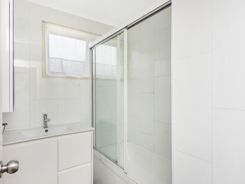 18 Alderbaran Drive, Kingston QLD 4114