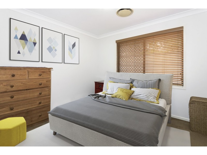 16 Cypress Street, Heathwood QLD 4110