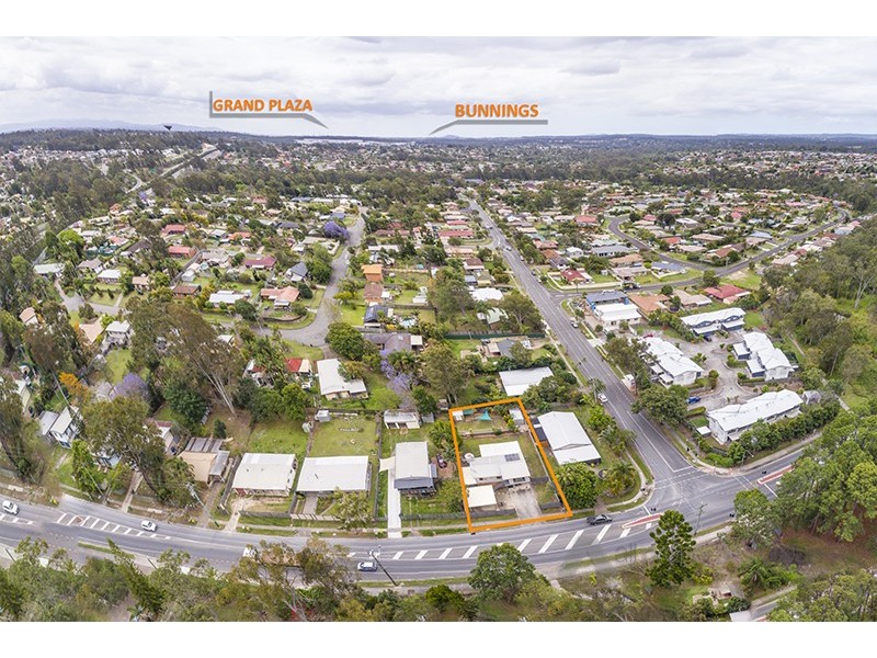 24 Green Rd, Regents Park QLD 4118