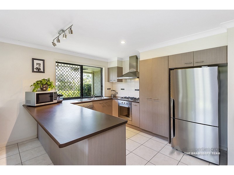 37 Creekside Crescent, Jimboomba QLD 4280