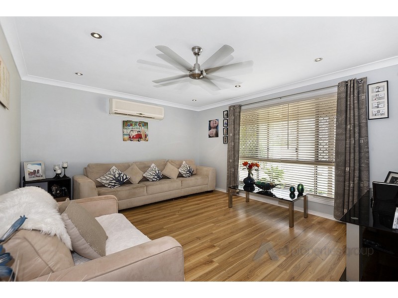 36 EMERALD DRIVE, Regents Park QLD 4118