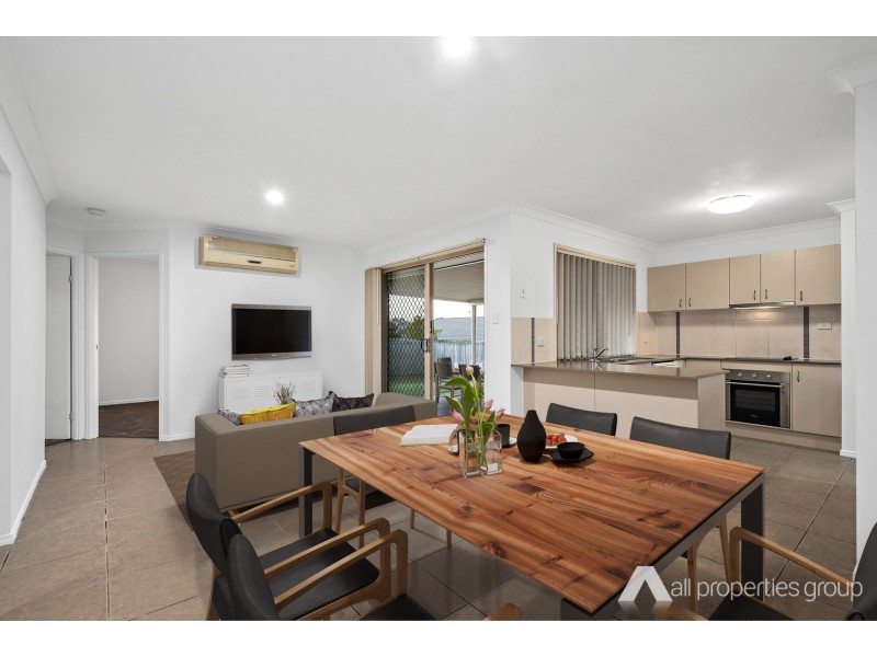 6 Lorikeet Way, Crestmead QLD 4132
