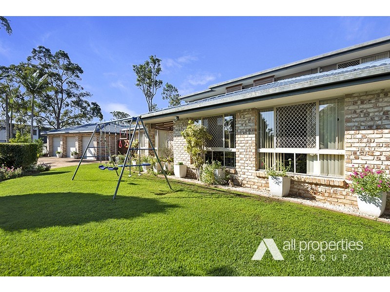 5 Saint Clair Close, Parkinson QLD 4115