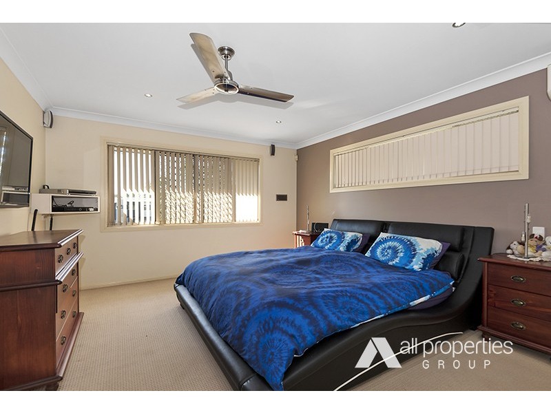 5 Saint Clair Close, Parkinson QLD 4115