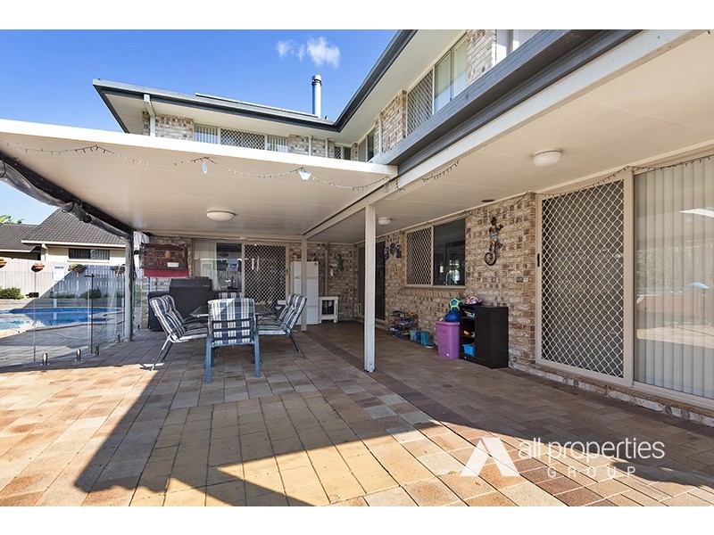 5 Saint Clair Close, Parkinson QLD 4115