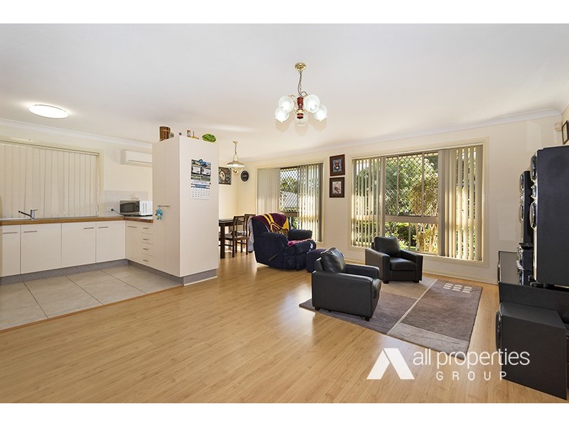 5 Saint Clair Close, Parkinson QLD 4115