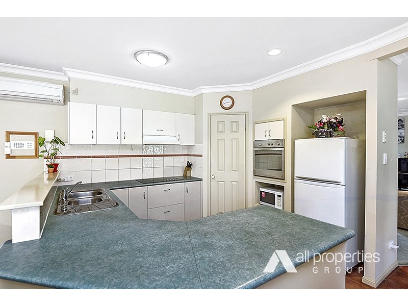 5 Glenna Place, Parkinson QLD 4115