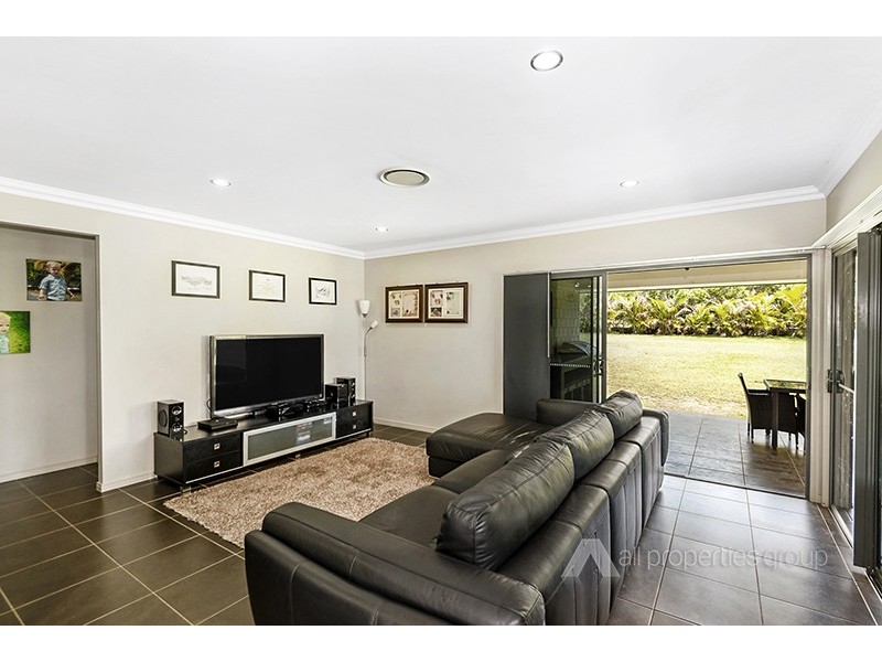 76-80 Whiteley Circuit, New Beith QLD 4124