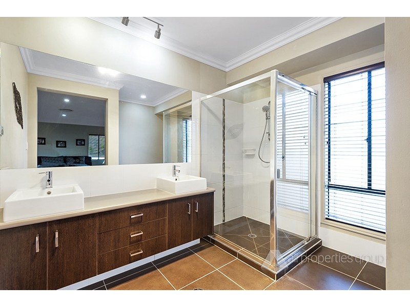 76-80 Whiteley Circuit, New Beith QLD 4124