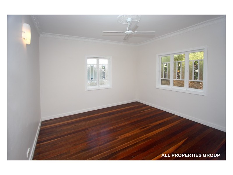 258 Verney Road East, Graceville QLD 4075