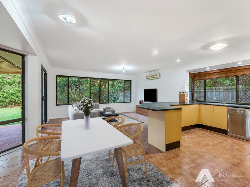 6 Flora Court, Cornubia QLD 4130