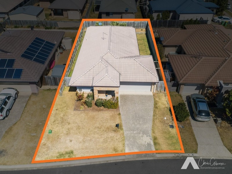 26 Oakvale Ave, Holmview QLD 4207
