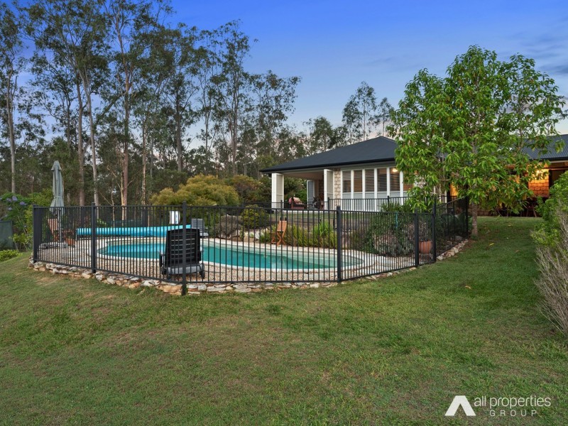 35-37 Canthook Cres, New Beith QLD 4124