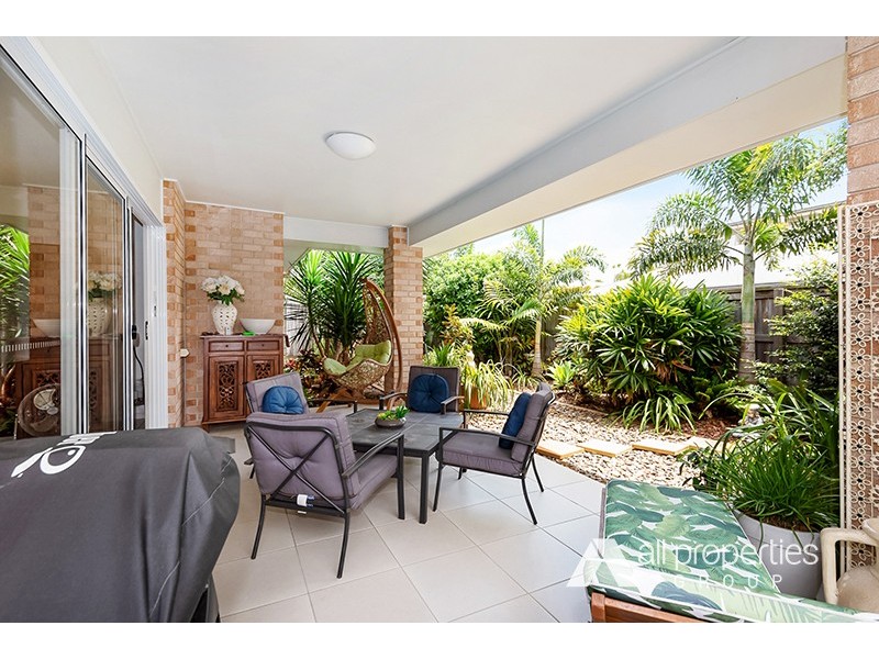 33 Casuarina Circuit, Heathwood QLD 4110