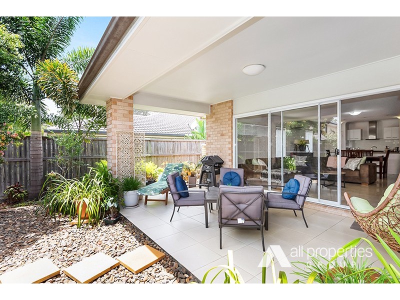 33 Casuarina Circuit, Heathwood QLD 4110