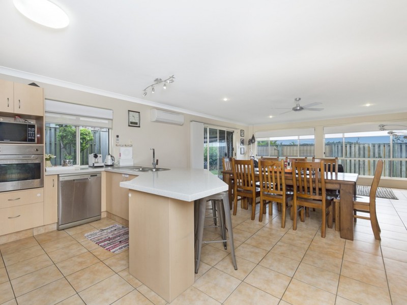 50 Catchlove Street, Maudsland QLD 4210