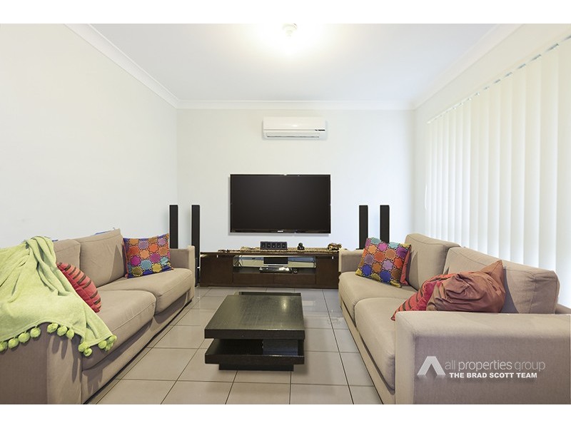 1 Webcke Avenue, Crestmead QLD 4132