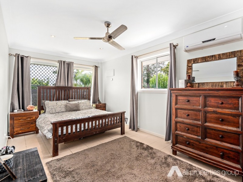 26 Indica Crescent, Regents Park QLD 4118