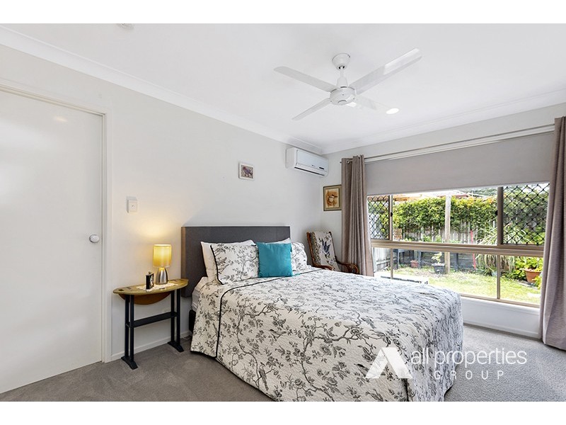 6 Teasel Crescent, Forest Lake QLD 4078