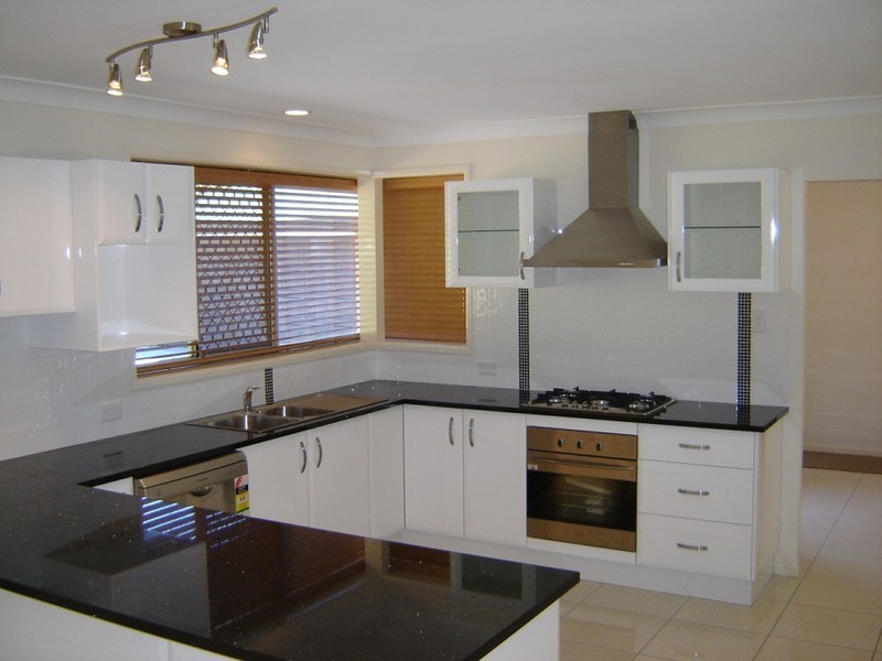 2 Sheriff Street, Forestdale QLD 4118