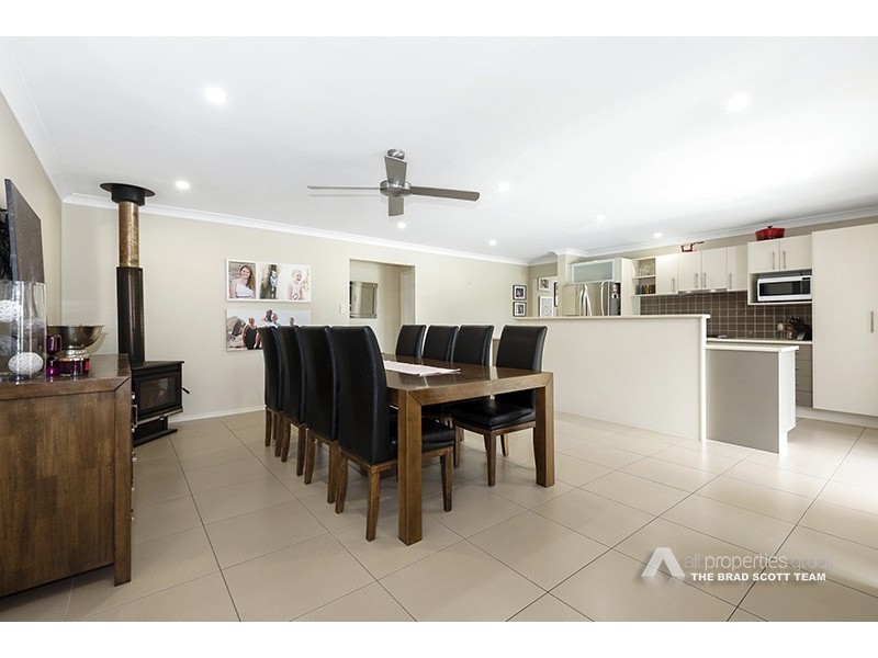 25-27 Maggie Court, Cedar Vale QLD 4285