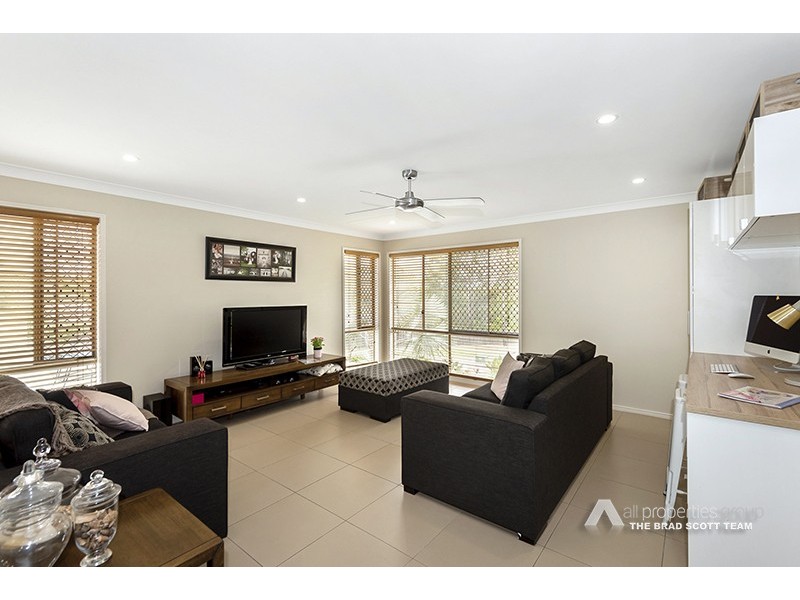 25-27 Maggie Court, Cedar Vale QLD 4285