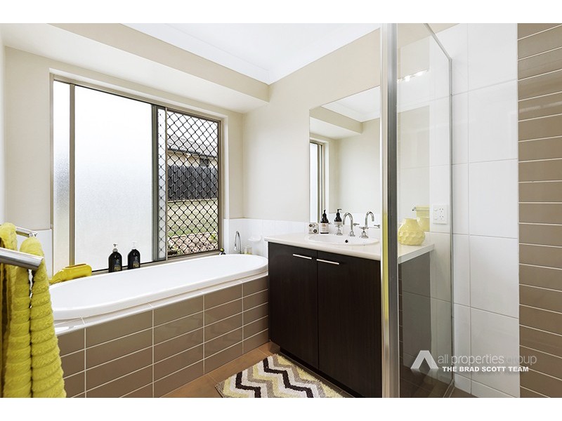 25-27 Maggie Court, Cedar Vale QLD 4285