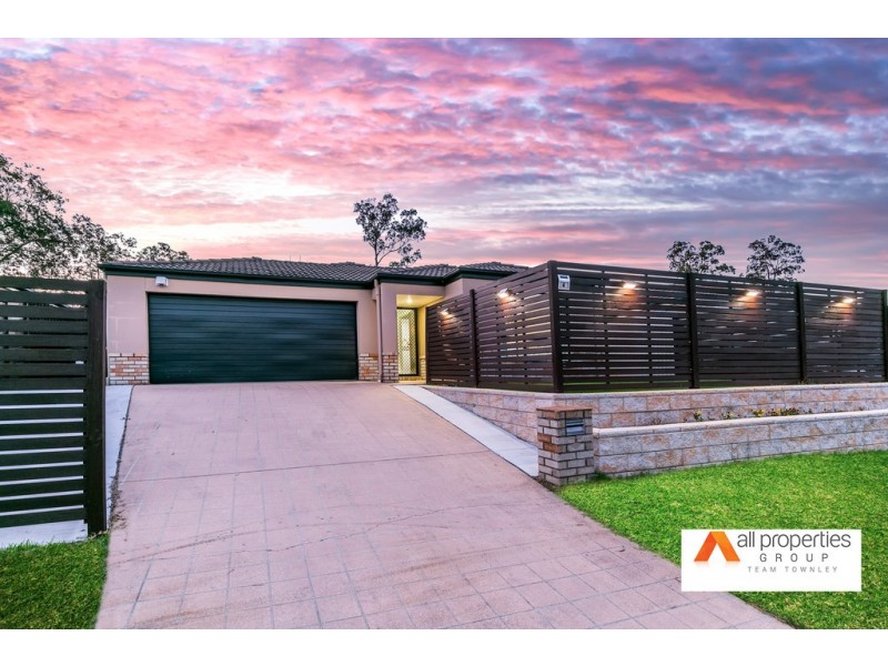 4 Barrine Place, Parkinson QLD 4115
