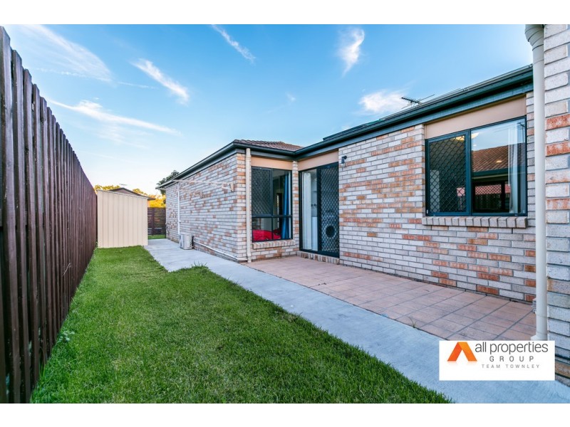 4 Barrine Place, Parkinson QLD 4115