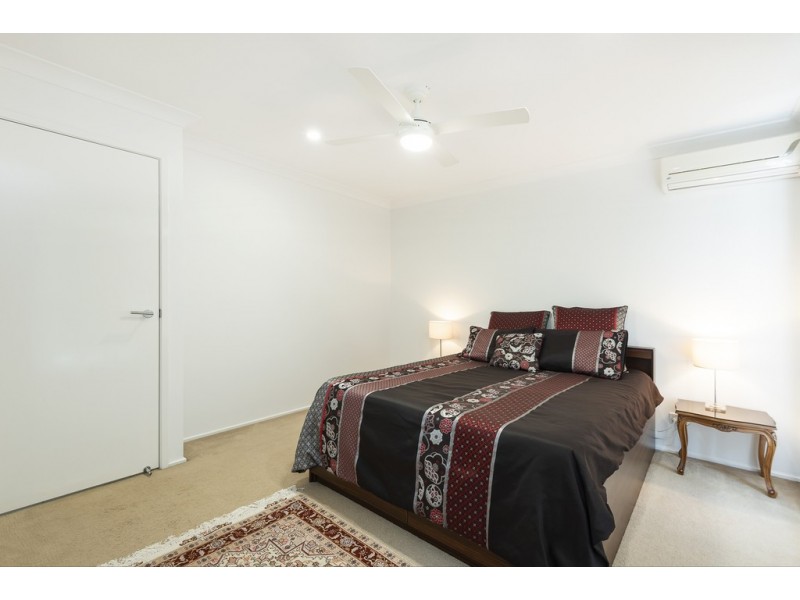 12 Budawang Street, Parkinson QLD 4115