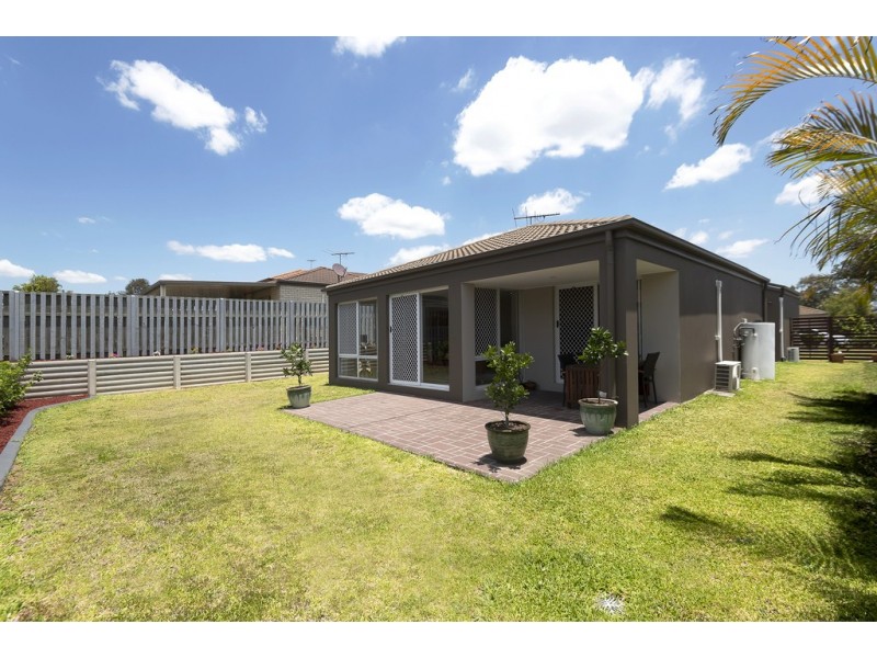 12 Budawang Street, Parkinson QLD 4115