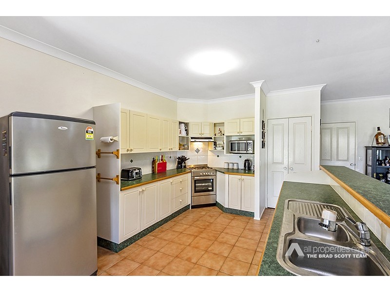37 Kumalie Court, Chambers Flat QLD 4133