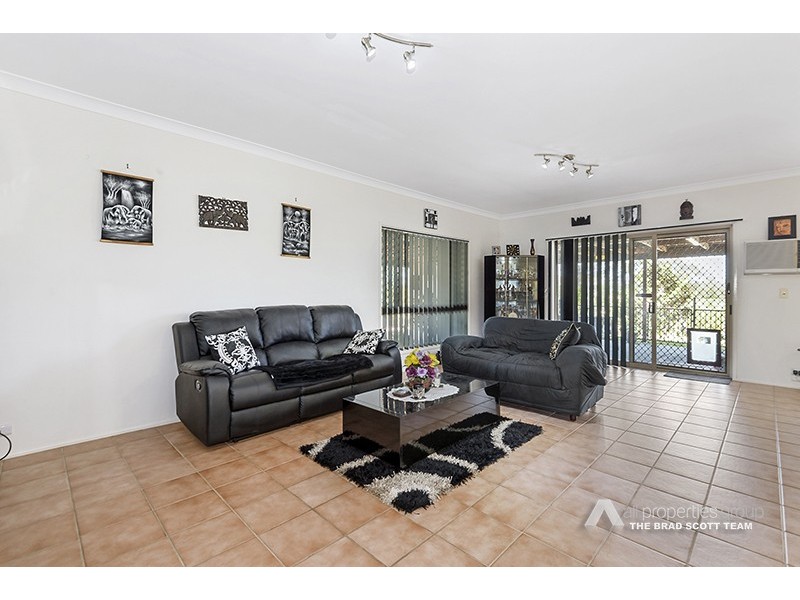 37 Kumalie Court, Chambers Flat QLD 4133