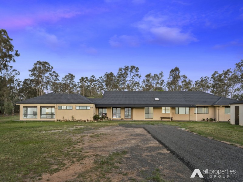 8-16 Meadow Rd, Jimboomba QLD 4280