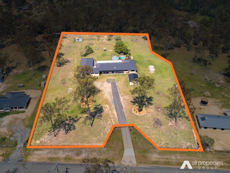 8-16 Meadow Rd, Jimboomba QLD 4280