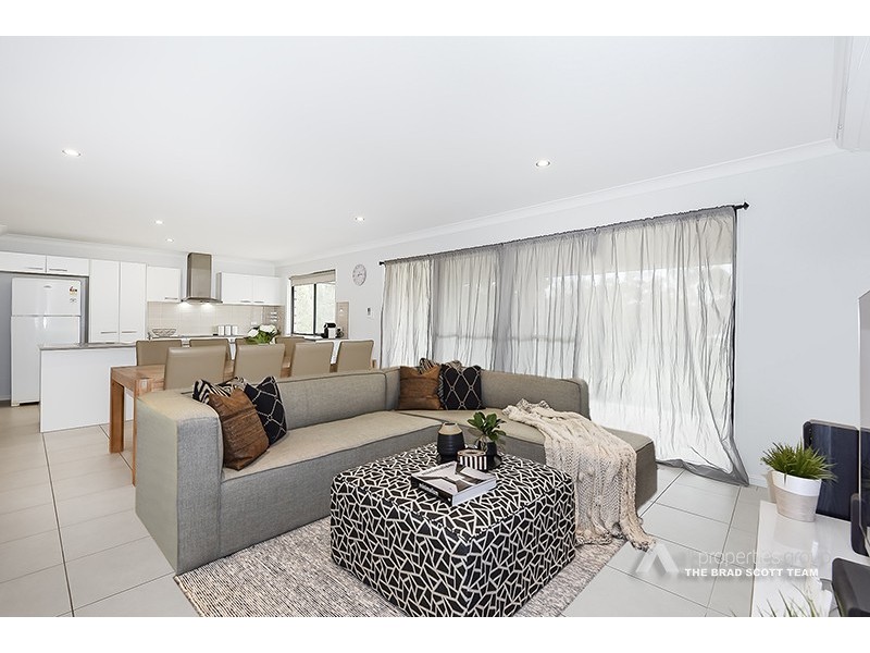 9-11 Miley Place, Jimboomba QLD 4280