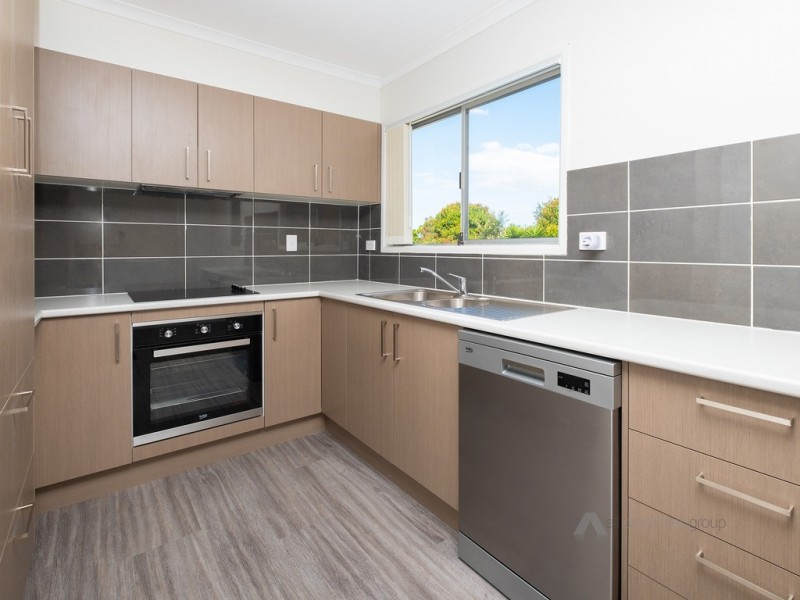 23 Coachwood St, Crestmead QLD 4132